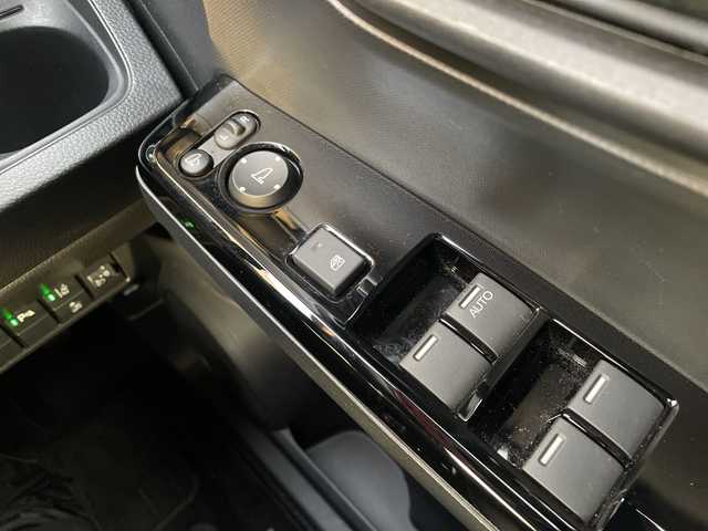 ホンダ Ｎ ＯＮＥ プレミアム 山形県 2021(令3)年 1.2万km ミッドナイトブルービームM ・ワンオーナー/・純正ナビ/フルセグ/CDDVD/Bluetooth/・バックカメラ/・前方ドラレコ/・ETC/・レーダークルーズコントロール/・レーンキープアシスト/・衝突被害軽減ブレーキ/・ロードサインアシスト/・先行車発進告知/・後方クリアランスソナー/・LEDヘッドライト/・オートライト/・電子パーキング/・オートブレーキホールド/・ステアリングスイッチ/・前席シートヒーター/・純正AW/・純正マット/・保証書/・取扱説明書