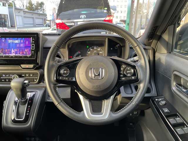 ホンダ Ｎ ＯＮＥ プレミアム 山形県 2021(令3)年 1.2万km ミッドナイトブルービームM ・ワンオーナー/・純正ナビ/フルセグ/CDDVD/Bluetooth/・バックカメラ/・前方ドラレコ/・ETC/・レーダークルーズコントロール/・レーンキープアシスト/・衝突被害軽減ブレーキ/・ロードサインアシスト/・先行車発進告知/・後方クリアランスソナー/・LEDヘッドライト/・オートライト/・電子パーキング/・オートブレーキホールド/・ステアリングスイッチ/・前席シートヒーター/・純正AW/・純正マット/・保証書/・取扱説明書