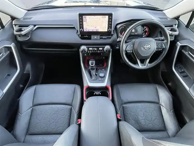 トヨタ ＲＡＶ４ アドベンチャー オフロードPKG 東京都 2021(令3)年 6.1万km アティチュードブラックマイカ トヨタセーフティセンス/・プライクラッシュセーフティ/・レーントレーシングアシスト/・オートハイビーム/・ブラインドスポットモニター/・クリアランスソナー/純正ディスプレイオーディオ/・ナビキット / Bluetooth/バックカメラ/ルーフレール/運転席パワーシート/合皮レザーシート/シートヒーター / ベンチレーション/スペアタイヤ/純正18インチAW/ダウンヒルアシストコントロール/LEDヘッドライト/フォグ/ビルトインETC