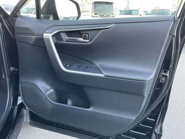 トヨタ ＲＡＶ４ アドベンチャー オフロードPKG 東京都 2021(令3)年 6.1万km アティチュードブラックマイカ トヨタセーフティセンス/・プライクラッシュセーフティ/・レーントレーシングアシスト/・オートハイビーム/・ブラインドスポットモニター/・クリアランスソナー/純正ディスプレイオーディオ/・ナビキット / Bluetooth/バックカメラ/ルーフレール/運転席パワーシート/合皮レザーシート/シートヒーター / ベンチレーション/スペアタイヤ/純正18インチAW/ダウンヒルアシストコントロール/LEDヘッドライト/フォグ/ビルトインETC