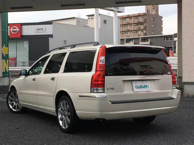 ボルボ ｖ７０ ベースグレード 06年式 平成18年式 ホワイトパール Id 中古車検索のガリバー