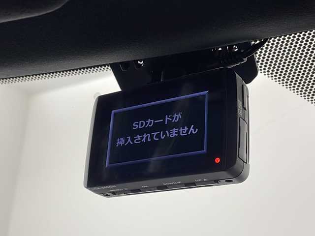 レクサス ＲＸ 200t Fスポーツ 新潟県 2015(平27)年 10.4万km ホワイトノーヴァガラスフレーク 禁煙車/メーカーオプションSDナビ/プッシュスタート/パノラマルーフ/バックカメラ/フルセグTV/スマートキー/レザーシート/パワーシート/シートヒーター全席/エアシートDN席/3眼LEDヘッドライト/ヘッドアップディスプレイ/ステアリングヒーター/パドルシフト/ブラインドスポットモニター/リアサンシェード/ドライブレコーダー前方/ETC/電動リアゲート/純正フロアマット/コーナーセンサー前後/レーンキープアシスト/盗難防止装置/横滑り防止装置/衝突被害軽減システム/スペアキー/アイドリングストップ