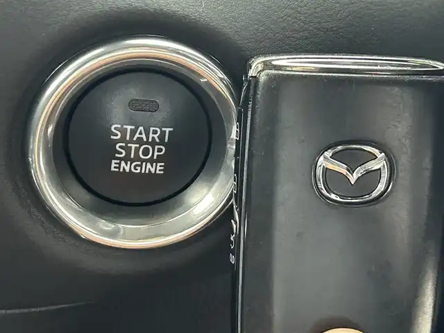 マツダ ＣＸ－５ XD Lパッケージ 熊本県 2020(令2)年 5.8万km スノーフレイクホワイトパールマイカ 純正メモリーナビ/全周囲カメラ/社外前後ドライブレコーダー/社外ETC/前後クリアランスソナー/衝突軽減ブレーキ/レーンキープアシスト/アダブティブクルーズコントロール/ブラインドスポットモニター/パワーバックドア/ヘッドアップディスプレイ/レザーシート/シートヒーター/ステアリングヒーター/オートライト/LEDヘッドライト/オートマチックハイビーム/フォグライト/スマートキー/プッシュスタート/スペアキー1本