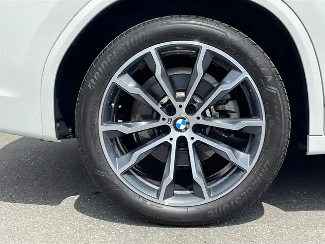 ＢＭＷ Ｘ３ xDrive20d Mスポーツ 青森県 2017(平29)年 5.1万km アルピンホワイトⅢ /4WD/パノラマサンルーフ/黒革シート/ハイラインＰＫＧ　/イノベーションＰ　/ｈａｒｍａｎｋａｒｄサウンド　/ＡＣＣ　　/HUD/全席シートヒーター　/D席メモリー付き//　前席パワーシート /純正HDDナビ　/　(フルセグＴＶ/DVD/Bt/USB//　Screen Mirroring)　/３６０°ドライビングアシストプラス　/パーキングアシストプラス　/衝突軽減ブレーキ/置くだけ充電/オートワイパー/オートマチックハイビーム/LEDライト/前後フォグランプ/パワーバックドア/ウインカーミラー /電動格納ミラー/W/サイド/カーテンエアバッグ/ABS/スマートキー・インテリキー/保証書/取説