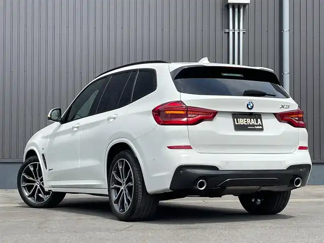 ＢＭＷ Ｘ３ xDrive20d Mスポーツ 青森県 2017(平29)年 5.1万km アルピンホワイトⅢ /4WD/パノラマサンルーフ/黒革シート/ハイラインＰＫＧ　/イノベーションＰ　/ｈａｒｍａｎｋａｒｄサウンド　/ＡＣＣ　　/HUD/全席シートヒーター　/D席メモリー付き//　前席パワーシート /純正HDDナビ　/　(フルセグＴＶ/DVD/Bt/USB//　Screen Mirroring)　/３６０°ドライビングアシストプラス　/パーキングアシストプラス　/衝突軽減ブレーキ/置くだけ充電/オートワイパー/オートマチックハイビーム/LEDライト/前後フォグランプ/パワーバックドア/ウインカーミラー /電動格納ミラー/W/サイド/カーテンエアバッグ/ABS/スマートキー・インテリキー/保証書/取説