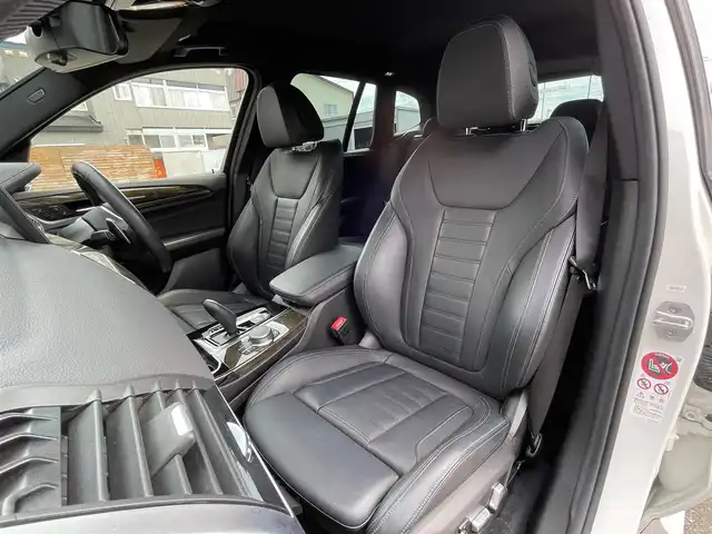 ＢＭＷ Ｘ３ xDrive20d Mスポーツ 青森県 2017(平29)年 5.1万km アルピンホワイトⅢ /4WD/パノラマサンルーフ/黒革シート/ハイラインＰＫＧ　/イノベーションＰ　/ｈａｒｍａｎｋａｒｄサウンド　/ＡＣＣ　　/HUD/全席シートヒーター　/D席メモリー付き//　前席パワーシート /純正HDDナビ　/　(フルセグＴＶ/DVD/Bt/USB//　Screen Mirroring)　/３６０°ドライビングアシストプラス　/パーキングアシストプラス　/衝突軽減ブレーキ/置くだけ充電/オートワイパー/オートマチックハイビーム/LEDライト/前後フォグランプ/パワーバックドア/ウインカーミラー /電動格納ミラー/W/サイド/カーテンエアバッグ/ABS/スマートキー・インテリキー/保証書/取説