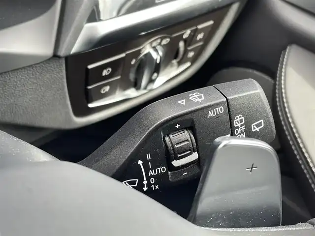 ＢＭＷ Ｘ３ xDrive20d Mスポーツ 青森県 2017(平29)年 5.1万km アルピンホワイトⅢ /4WD/パノラマサンルーフ/黒革シート/ハイラインＰＫＧ　/イノベーションＰ　/ｈａｒｍａｎｋａｒｄサウンド　/ＡＣＣ　　/HUD/全席シートヒーター　/D席メモリー付き//　前席パワーシート /純正HDDナビ　/　(フルセグＴＶ/DVD/Bt/USB//　Screen Mirroring)　/３６０°ドライビングアシストプラス　/パーキングアシストプラス　/衝突軽減ブレーキ/置くだけ充電/オートワイパー/オートマチックハイビーム/LEDライト/前後フォグランプ/パワーバックドア/ウインカーミラー /電動格納ミラー/W/サイド/カーテンエアバッグ/ABS/スマートキー・インテリキー/保証書/取説