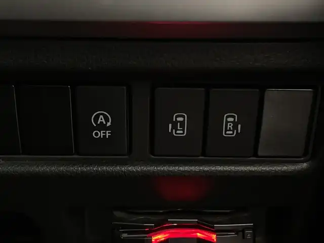 スズキ スペーシア カスタム HYBRID XS 新潟県 2018(平30)年 3.8万km ピュアホワイトP スズキセーフティサポート	/禁煙車/ワンオーナー/社外メモナビ　/　　CD/DVD/AM/FM/フルセグ/BT/バックモニター/両側パワースライドドア/LEDオートライト/フォグランプ/ハーフレザーシート/運転席シートヒーター/純正15インチ純正アルミホイール付/アイドリングストップ/ステアリングスイッチ/サーキュレーター/リアサンシェード/パーソナルデーブル/ドライブレコーダー/スペアキー/スマートキー/ETC