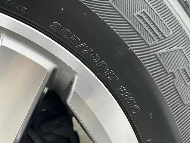 トヨタ ＦＪクルーザー カラーパッケージ 大阪府 2014(平26)年 4.3万km セメントグレーM/ホワイト 純正ナビ(フルセグTV/DVD再生/Bluetooth) ETC クルコン クリアランスソナー 横滑り防止 リモコンキー 純正マット 純正アルミホイール ４WD