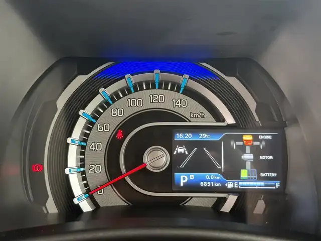 スズキ ハスラー Jスタイル Ⅱ ターボ 香川県 2022(令4)年 0.7万km オフブルーメタリック/ガンメタリック2トーンルーフ 純正メモリナビ/【フルセグ/CD/DVD/BT】/全方位カメラ/レーダークルーズコントロール/前席シートヒーター/2インチリフトアップ(KYB)/ルーフレール/スズキセーフティサポート/レーンキープアシスト/前後コーナーセンサー/社外前後ドライブレコーダー/ETC/USB接続/LEDヘッドライト/社外15インチアルミ