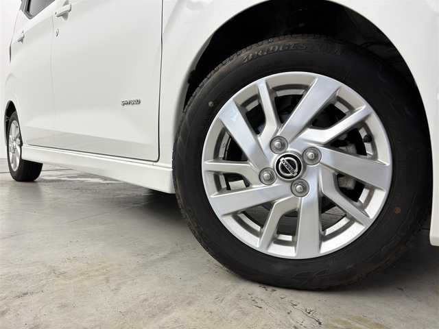 日産 デイズ HWS X プロパイロットED 福岡県 2021(令3)年 2.6万km ホワイトパール 純正９型ナビ　/全方位カメラ　/エマージェンシーブレーキ　/レーンキープ　/コーナーセンサー　/盗難防止装置　/プロパイロット　/アイドリングストップ　/オートライト　/ＬＥＤ　/ＥＴＣ　/前後ドラレコ　/純正アルミホイール