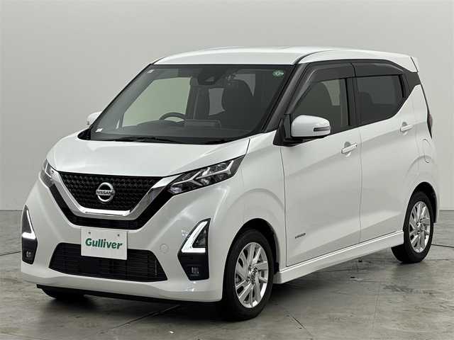 日産 デイズ HWS X プロパイロットED 福岡県 2021(令3)年 2.6万km ホワイトパール 純正９型ナビ　/全方位カメラ　/エマージェンシーブレーキ　/レーンキープ　/コーナーセンサー　/盗難防止装置　/プロパイロット　/アイドリングストップ　/オートライト　/ＬＥＤ　/ＥＴＣ　/前後ドラレコ　/純正アルミホイール