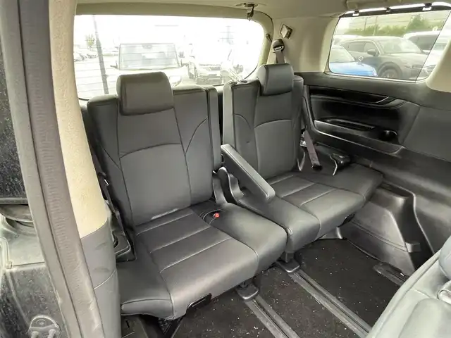 トヨタ ヴェルファイア Z Gエディション 道央・札幌 2018(平30)年 15.4万km ブラック 社外SDナビ/FM/AM/CD/DVD/フルセグTV/BT/プリクラッシュセーフティ/クルーズコントロール/両側パワースライドドア/前席パワーシート/バックカメラ/前席シートヒーター/コーナーセンサー/パワーリアゲート/ステアリングスイッチ/ハンドルヒーター/Fワイパーデアイサー/オートマチックハイビーム/スマートキー/プッシュスタート