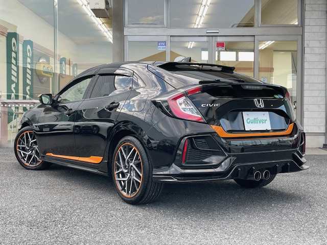 ホンダ シビック ハッチバック 埼玉県 2021(令3)年 3.2万km クリスタルブラックパール サンルーフ/純正SDナビ/【CD/DVD/フルセグ/Bluetooth】/ホンダセンシング/クルーズコントロール/シートヒーター/エキサイトスポーティパッケージ/ドライブレコーダー/クルーズコントロール/バックカメラ/パワーシート