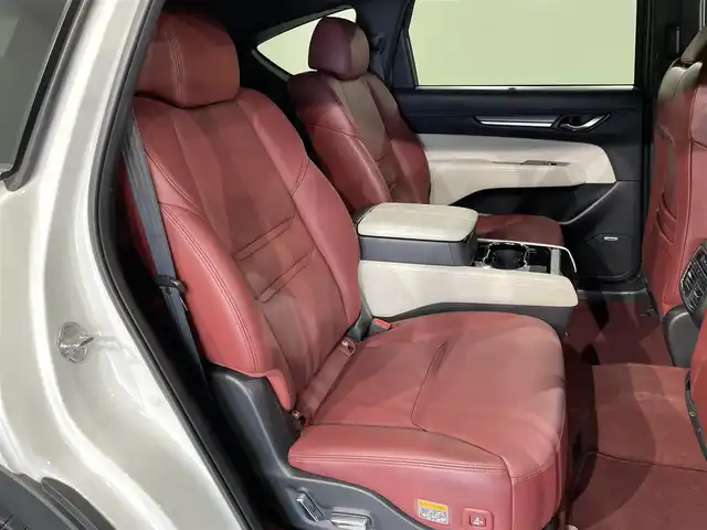 マツダ ＣＸ－８ XD 100周年特別記念車 愛知県 2020(令2)年 3.9万km スノーフレイクホワイトパールマイカ マツダコネクト８インチナビ/（Bluetooth/フルセグTV/CD・DVD再生/USB/AUX)　/ｉ－ＡＣＴＩＶＳＥＮＳＥ/　　-スマート・ブレーキ・サポート（SBS）/　　-マツダ・レーダー・クルーズ・コントロール（MRCC）/　　-レーンキープ・アシスト・システム（LAS）/　　-ドライバー・アテンション・アラート（DAA）/　　-交通標識認識システム（TSR）/電動ガラスサンルーフ　/３６０°ビューモニター/赤レザーシート　/レーダークルーズコントロール　/シートベンチレーション/シートヒーター　/ステアリングヒーター/ＥＴＣ２．０　/電動バックドア　/前席パワーシート/ブラインド・スポット・モニタリング（BSM）/ヘッドアップディスプレイ/コーナーセンサー/ドライブレコーダー/LEDヘッドライト/LEDフォグランプ/100周年使用フロアマット