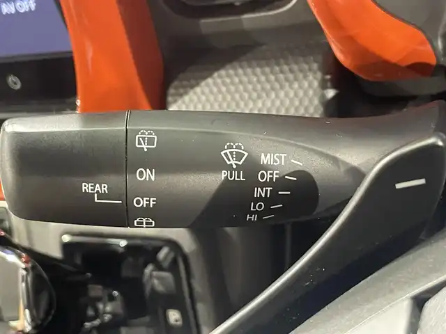 スズキ ハスラー HYBRID X ターボ 愛知県 2020(令2)年 4.8万km バーミリオンオレンジ/ガンメタリック2トーン 純正９インチナビ/全方位モニター/衝突軽減ブレーキ/レーダークルーズコントロール/クリアランスソナー/車線逸脱警報/シートヒーター/パドルシフト/ビルトインＥＴＣ/アクセサリーソケット/オートライトフォグランプ/ＬＥＤヘッドライト/アイドリングストップ/ISOFIX/純正１５インチアルミホイール
