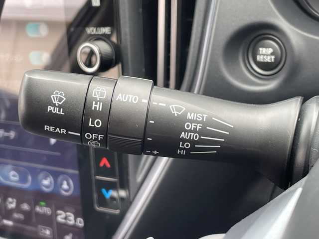 スバル レヴォーグ 1．8GT－H EX 三重県 2022(令4)年 1.3万km クリスタルホワイトP 登録時12294km/禁煙車/メーカーオプションナビ/・フルセグ・Bluetooth・Applecarplay・AndoroidAuto/・USB・AUX・AM/FM/アイサイト/・プリクラッシュブレーキ・レーダークルーズコントロール/・エマージェンシーレーンキープアシスト/・車線逸脱防止機能・先行車発進お知らせ機能/・スバルリヤビークルディテクション/・ステアリング連動ヘッドランプ/・後退時ブレーキアシスト/前方ドラレコ/バックカメラ/サイドカメラ/パドルシフト/簡易MTモード付ATシフト/アイドリングストップ/電動パーキングブレーキ/オートビークルホールド/ビルドインETC/スマートキー/プッシュスタート/スペアキー