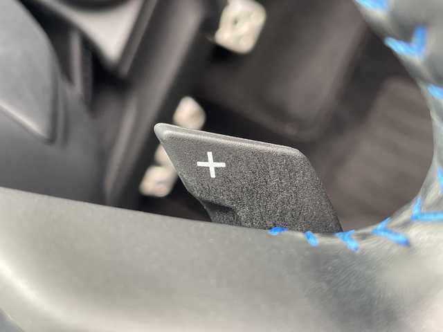 スバル レヴォーグ 1．8GT－H EX 三重県 2022(令4)年 1.3万km クリスタルホワイトP 登録時12294km/禁煙車/メーカーオプションナビ/・フルセグ・Bluetooth・Applecarplay・AndoroidAuto/・USB・AUX・AM/FM/アイサイト/・プリクラッシュブレーキ・レーダークルーズコントロール/・エマージェンシーレーンキープアシスト/・車線逸脱防止機能・先行車発進お知らせ機能/・スバルリヤビークルディテクション/・ステアリング連動ヘッドランプ/・後退時ブレーキアシスト/前方ドラレコ/バックカメラ/サイドカメラ/パドルシフト/簡易MTモード付ATシフト/アイドリングストップ/電動パーキングブレーキ/オートビークルホールド/ビルドインETC/スマートキー/プッシュスタート/スペアキー