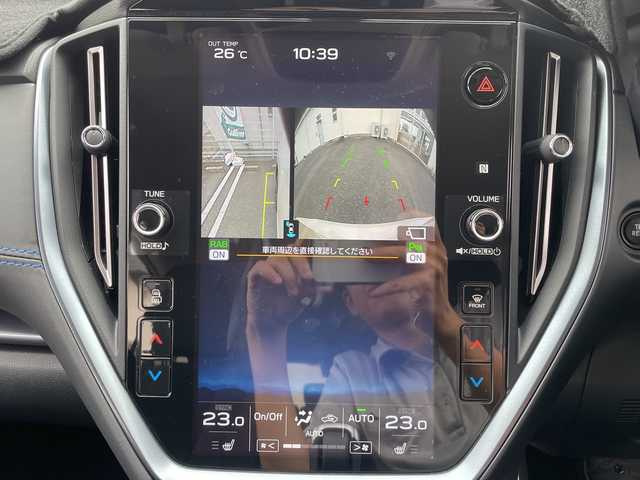 スバル レヴォーグ 1．8GT－H EX 三重県 2022(令4)年 1.3万km クリスタルホワイトP 登録時12294km/禁煙車/メーカーオプションナビ/・フルセグ・Bluetooth・Applecarplay・AndoroidAuto/・USB・AUX・AM/FM/アイサイト/・プリクラッシュブレーキ・レーダークルーズコントロール/・エマージェンシーレーンキープアシスト/・車線逸脱防止機能・先行車発進お知らせ機能/・スバルリヤビークルディテクション/・ステアリング連動ヘッドランプ/・後退時ブレーキアシスト/前方ドラレコ/バックカメラ/サイドカメラ/パドルシフト/簡易MTモード付ATシフト/アイドリングストップ/電動パーキングブレーキ/オートビークルホールド/ビルドインETC/スマートキー/プッシュスタート/スペアキー