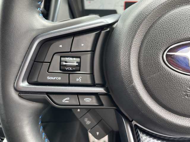 スバル レヴォーグ 1．8GT－H EX 三重県 2022(令4)年 1.3万km クリスタルホワイトP 登録時12294km/禁煙車/メーカーオプションナビ/・フルセグ・Bluetooth・Applecarplay・AndoroidAuto/・USB・AUX・AM/FM/アイサイト/・プリクラッシュブレーキ・レーダークルーズコントロール/・エマージェンシーレーンキープアシスト/・車線逸脱防止機能・先行車発進お知らせ機能/・スバルリヤビークルディテクション/・ステアリング連動ヘッドランプ/・後退時ブレーキアシスト/前方ドラレコ/バックカメラ/サイドカメラ/パドルシフト/簡易MTモード付ATシフト/アイドリングストップ/電動パーキングブレーキ/オートビークルホールド/ビルドインETC/スマートキー/プッシュスタート/スペアキー
