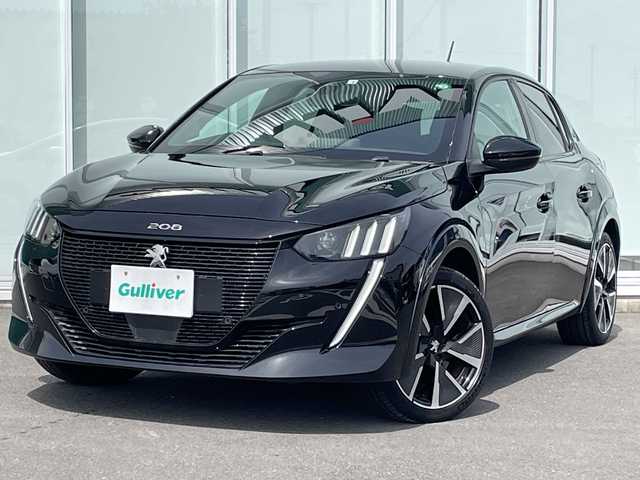 プジョー ｅ－２０８ GT 神奈川県 2022(令4)年 0.7万km ペルラネラブラック 純正ディスプレイオーディオ/AppleCarPlay/AndroidAuto/Bluetooth/バックカメラ/追従走行付きクルーズコントロール/ブラインドスポットモニター/アクティブセーフティーブレーキ/トラクションコントロール/クリアランスソナー/アンビエンスライト/LEDヘッドライト/オートマチックハイビーム/オートライト/純正アルミホイール/ETC/USB/電動格納ミラー/カーテンエアバック/レーンキープアシスト/横滑り防止装置/衝突被害軽減システム/盗難防止装置