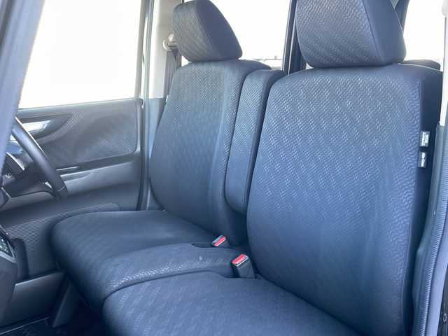 ホンダ Ｎ ＢＯＸ カスタム ターボ SSパッケージ 道東・釧路十勝 2015(平27)年 7.8万km スマートブラック ・４WD/・ターボ/・社外ＳＤメモリナビ/（FM AM DVD CD SD フルセグ Bluetooth）/・バックカメラ/・パドルシフト/・オートライト/・ETC/・衝突軽減システム（CTBA）/・前席シートヒーター/・ヒーテッドドアミラー/・アイドリングストップ/・横滑り防止装置/・スマートキー/・プッシュスタート/・純正ロアマット/・社外前方ドライブレコーダー/・純正15インチアルミホイール