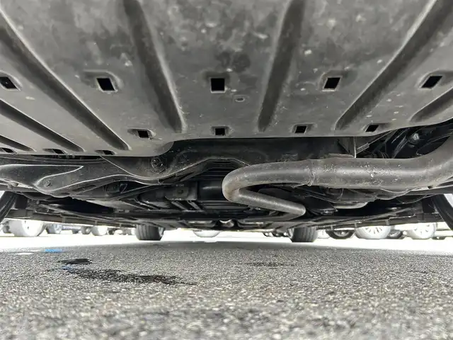 ホンダ インサイト EX 群馬県 2020(令2)年 3.2万km プラチナホワイトパール 無限フルエアロ/純正8型ナビ(VXU-207SGi)/CD・DVD・SD・USB/Bluetooth・フルセグTV/バックカメラ/純正エンジンスターター/ビルトインETC/前席シートヒーター/前席パワーシート/クルーズコントロール/ブラインドスポットモニター/横滑り防止装置/レーンキープアシスト/衝突軽減ブレーキ/アイドリングストップ/革調シートカバー/RSRダウンサス/RAYS19インチAW/純正AW積込/純正フロアマット/取説・保証書/スマートキー×2