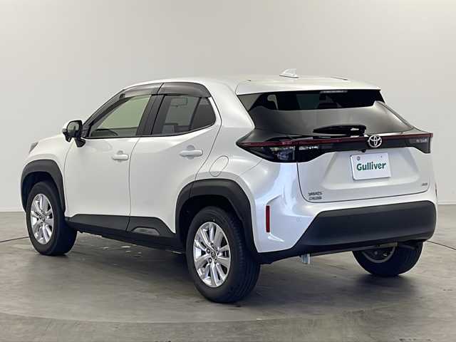 トヨタ ヤリスクロス G 栃木県 2021(令3)年 4.7万km ホワイトパールクリスタルシャイン ４WD/トヨタセーフティセンス/・プリクラッシュセーフティ/・レーントレーシングアシスト/・レーンディパーチャーアラート/・ロードサインアシスト/・レーダークルーズコントロール/・オートマチックハイビーム/・先行車発進アラーム/・プロアクティブドライビングアシスト/・レーンチェンジアシスト/・フロントクロストラフィックアラート/純正ディスプレイオーディオ/ Bluetooth/AM/FM/Miracast/バックカメラ/ビルトインETC/前後方ドライブレコーダー/シートヒーター/ステアリングヒーター/オートライト/電格ウィンカーミラー