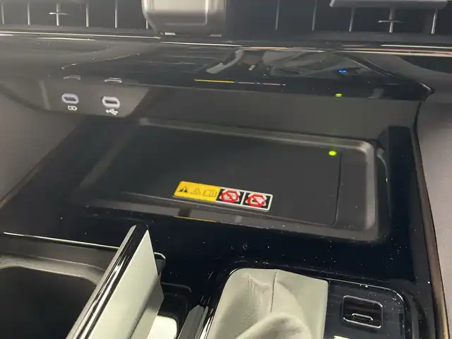 トヨタ アルファードハイブリット Z 群馬県 2025(令7)年 0.1千km ブラック ・純正１４インチディスプレイオーディオ/・全周囲カメラ/・左右独立ムーンルーフ/・純正13.2型有機ELフリップダウンモニター/・ETC/・カラーヘッドアップディスプレイ/・両側パワースライドドア/・電動リアゲート/・シートヒーター /・レーンアシスト /・横滑り防止装置/・盗難防止装置/・衝突被害軽減システム/・オートライト/オートマチックハイビーム/・SRSエアバッグ（運転席/助手席/サイド）/・ブラック革シート/・純正１８インチアルミホイール/・LEDヘッドランプ/・ユニバーサルステップ/・トヨタセーフティセンス