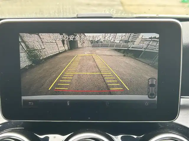 メルセデス・ベンツ Ｃ１８０ ローレウスエディション 長崎県 2018(平30)年 3.7万km ダイヤモンドホワイト 純正HDDナビ/（CD/BT/フルセグ）/バックカメラ/衝突軽減ブレーキ/レーンアシスト/ブラインドスポットモニター/コーナーセンサー/クルーズコントロール/ETC/パワーシート/シートヒーター/ドライブレコーダー/純正18インチAW