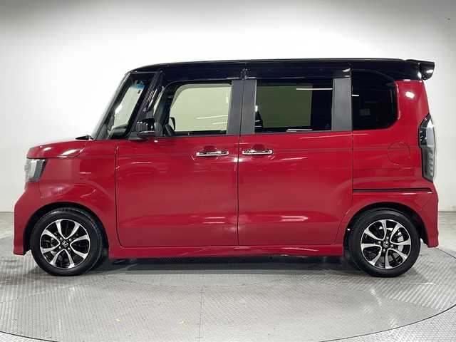 ホンダ Ｎ ＢＯＸ G L ホンダセンシング 広島県 2020(令2)年 5万km ミラノレッド 純正８型ナビ　/両側パワースライドドア　/シートヒーター　/レーダークルーズコントロール　/バックカメラ　/フルセグ　/オートハイビーム　/レーンキープアシスト　/コーナーセンサー/ドライブレコーダー　/ETC/純正14インチアルミホイール（155/65/R14）/エアバック（運転席/助手席/サイド）