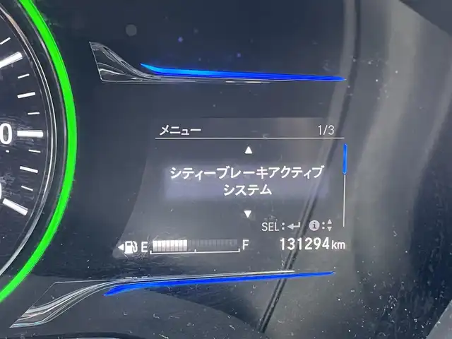 ホンダ ヴェゼル ハイブリッド X 埼玉県 2013(平25)年 13.2万km ホワイトオーキッドパール (株)IDOMが運営する【じしゃロン川越店】の自社ローン専用車両になります。こちらは現金またはオートローンご利用時の価格です。自社ローンご希望の方は別途その旨お申付け下さい/純正ナビ/フルセグ/Ｂｌｕｅｔｏｏｔｈ/Ｂカメラ/衝突軽減ブレーキ/クルーズコントロール/オートホールド/ルーフレール/オートライト/ＬＥＤ/純正１７インチアルミホイール/スマートキー