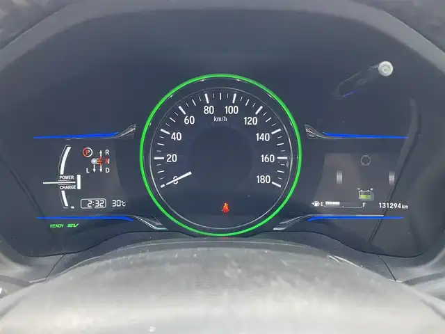 ホンダ ヴェゼル ハイブリッド X 埼玉県 2013(平25)年 13.2万km ホワイトオーキッドパール (株)IDOMが運営する【じしゃロン川越店】の自社ローン専用車両になります。こちらは現金またはオートローンご利用時の価格です。自社ローンご希望の方は別途その旨お申付け下さい/純正ナビ/フルセグ/Ｂｌｕｅｔｏｏｔｈ/Ｂカメラ/衝突軽減ブレーキ/クルーズコントロール/オートホールド/ルーフレール/オートライト/ＬＥＤ/純正１７インチアルミホイール/スマートキー
