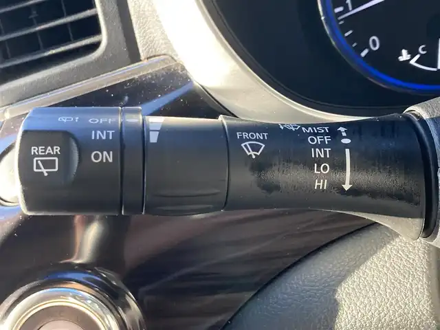 日産 エルグランド 250ハイウェイスターS 静岡県 2017(平29)年 11.6万km メタルグレー (株)IDOMが運営する【じしゃロン焼津店】の自社ローン専用車両になります。こちらは現金またはオートローンご利用時の価格です。自社ローンご希望の方は別途その旨お申付け下さい　/純正ＨＤＤナビ/（フルセグＴＶ/Ｂｌｕｅｔｏｏｔｈ接続/ＣＤ/ＤＶＤ）/フリップダウンモニター/片側パワースライドドア/３６０°カメラ/ＥＴＣ/ビルシュタイン車高調/ＲＡＹＳ製２０インチＡＷ/プッシュスタート＆スマートキー