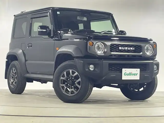 スズキ ジムニー シエラ JC 神奈川県 2025(令7)年 0.2万km ブルーイッシュブラックパール3 4WD/純正8インチナビ/バックカメラ/クルーズコントロール/前席シートヒーター/ETC/スマートキー/プッシュスタート/社外フロアマット/本革ステアリング/LEDライト/フォグランプ/オートライト/電動格納ミラー/前後コーナーセンサー/デュアルセンサーブレーキサポートII/発進お知らせ機能/車線逸脱警報/横滑り防止装置/アイドリングストップ