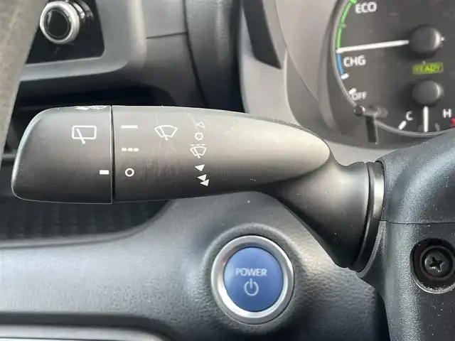 トヨタ ヤリス ハイブリッド X 道央・札幌 2020(令2)年 8.1万km ダークブルーマイカM ・４WD/・ワンオーナー/・衝突軽減ブレーキ/・寒冷地仕様/・純正ディスプレイオーディオ/　BT＆USB＆AM＆FM/・バックカメラ/・コーナーセンサー/・純正エンジンスターター/・オートエアコン/・オートライト/・ミラーヒーター/・オートリトラミラー/・レーダークルーズコントロール/・ワイパー熱線/・ビルトインETC/・鉄ホイール＆冬タイヤ積込/・プッシュスタート/・スマートキー/・純正フロアマット/・ドアバイザー/・ウィンカーミラー/・フォグライト