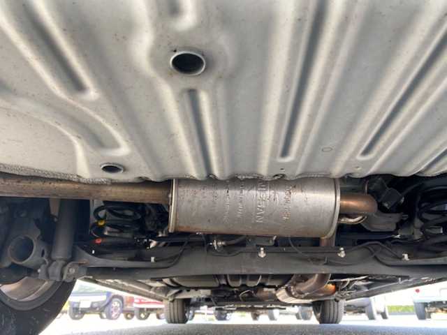 日産 セレナ ハイウェイスター 兵庫県 2017(平29)年 8.9万km ブリリアントホワイトパール 純正ナビ（AM/FM/BT/DVD/AUX)/・フルセグTV/アラウンドビューモニター/パーキングアシスト/衝突軽減システム/横滑り防止/アイドリングストップ/追従付きクルーズコントロール/セーフティーシールド/ステアリングスイッチ/両側パワースライドドア/純正マット/フリップダウンモニター/ウォークスルー/ビルトインETC/ドライブレコーダー/デジタルインナー/プロパイロット