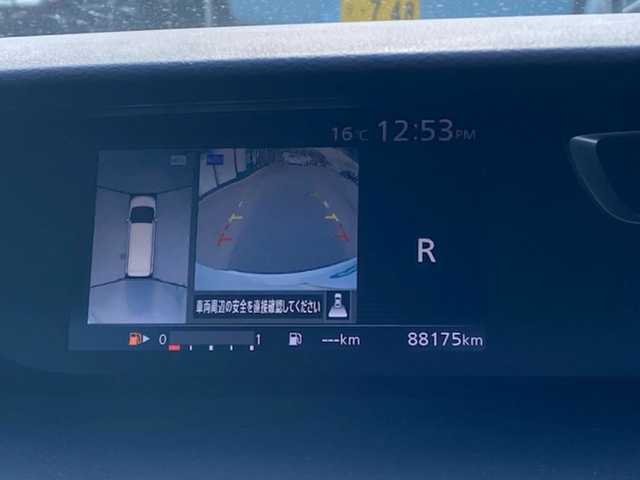 日産 セレナ ハイウェイスター 兵庫県 2017(平29)年 8.9万km ブリリアントホワイトパール 純正ナビ（AM/FM/BT/DVD/AUX)/・フルセグTV/アラウンドビューモニター/パーキングアシスト/衝突軽減システム/横滑り防止/アイドリングストップ/追従付きクルーズコントロール/セーフティーシールド/ステアリングスイッチ/両側パワースライドドア/純正マット/フリップダウンモニター/ウォークスルー/ビルトインETC/ドライブレコーダー/デジタルインナー/プロパイロット