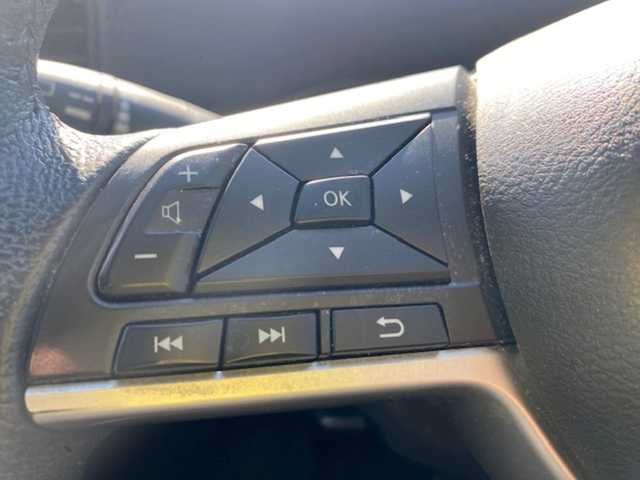 日産 セレナ ハイウェイスター 兵庫県 2017(平29)年 8.9万km ブリリアントホワイトパール 純正ナビ（AM/FM/BT/DVD/AUX)/・フルセグTV/アラウンドビューモニター/パーキングアシスト/衝突軽減システム/横滑り防止/アイドリングストップ/追従付きクルーズコントロール/セーフティーシールド/ステアリングスイッチ/両側パワースライドドア/純正マット/フリップダウンモニター/ウォークスルー/ビルトインETC/ドライブレコーダー/デジタルインナー/プロパイロット