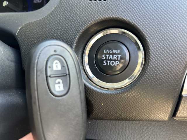 スズキ ワゴンＲ LTD 鹿児島県 2011(平23)年 8.1万km パールホワイト 純正オーディオユニット/　　CD/AUX/バックカメラ/オートライト/純正14インチアルミホイール/衝突安全ボディ/シートアンダーボックス/スマートキー