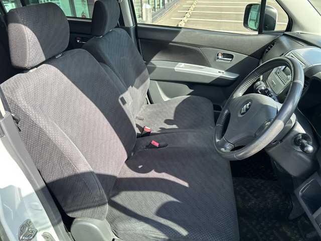 スズキ ワゴンＲ LTD 鹿児島県 2011(平23)年 8.1万km パールホワイト 純正オーディオユニット/　　CD/AUX/バックカメラ/オートライト/純正14インチアルミホイール/衝突安全ボディ/シートアンダーボックス/スマートキー