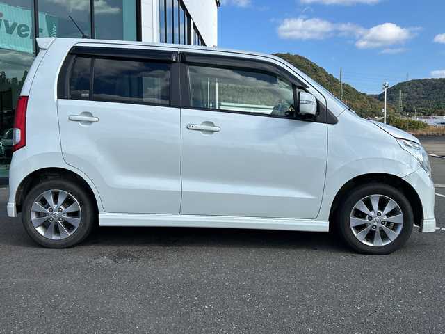 スズキ ワゴンＲ LTD 鹿児島県 2011(平23)年 8.1万km パールホワイト 純正オーディオユニット/　　CD/AUX/バックカメラ/オートライト/純正14インチアルミホイール/衝突安全ボディ/シートアンダーボックス/スマートキー