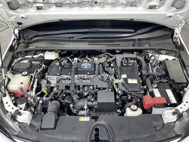 トヨタ カローラ スポーツ ハイブリッドG 沖縄県 2018(平30)年 3.8万km ホワイトパールクリスタルシャイン 禁煙車/県外仕入/純正8インチナビ/【フルセグTV/Bluetooth/CD/DVD】/トヨタセーフティセンス/・プリクラッシュセーフティ/・レーントレーシングアシスト/・オートマチッククルーズコントロール/・オートマチックハイビーム/ビルトインETC2.0/ドライブレコーダー/電動パーキングブレーキ/スマートキー/プッシュスタート