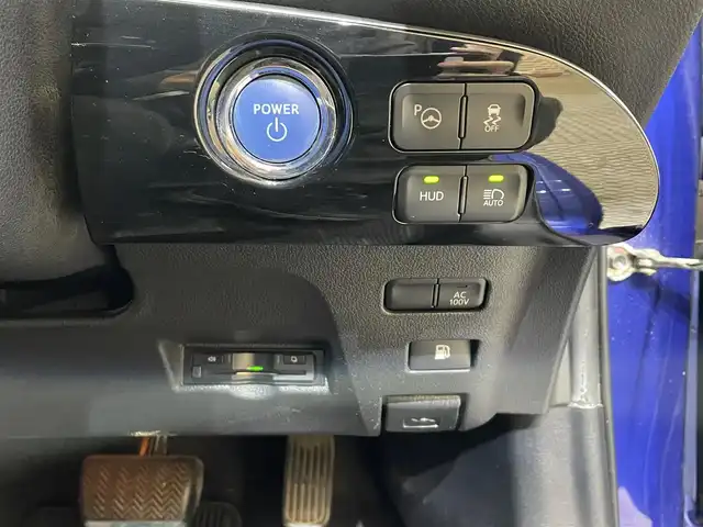 トヨタ プリウス A ツーリングセレクション 岩手県 2016(平28)年 16.1万km ダークブルーマイカM ４WD/ヘッドアップディスプレイ/パーキングアシスト/AC100V1500Wアクセサリーコンセント/トヨタセーフティセンスP/プリクラッシュセーフティ/レーダークルーズコントロール/レーンディパーチャーアラート/オートマチックハイビーム/クリアランスソナー/パーキングサポートブレーキ/ブラインドスポットモニター/前席シートヒーター/ALPINEビッグX９インチナビ/フルセグTV/バックカメラ/ETC/LEDヘッドランプ/LEDフォグランプ/純正アルミホイール積み込み有