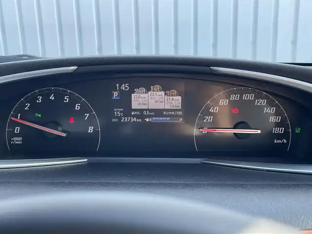 トヨタ シエンタ G クエロ 滋賀県 2019(令1)年 2.4万km ホワイトパールクリスタルシャイン 純正SDナビ/(CD フルセグTV Bluetooth)/バックカメラ/衝突軽減ブレーキ/車線逸脱警報/ドライブレコーダー/ETC/両側パワースライドドア/革巻きステアリング/ステアリングリモコン/プッシュスタート/スマートキー/純正フロアマット/電動格納ミラー/ウインカーミラー