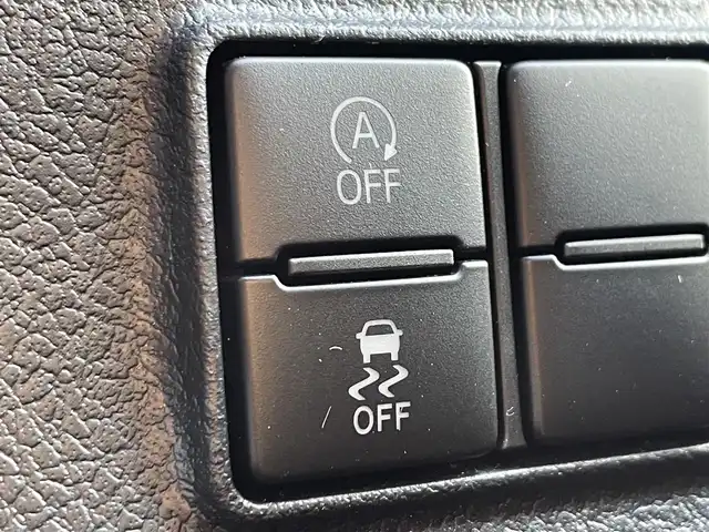 トヨタ シエンタ G クエロ 滋賀県 2019(令1)年 2.4万km ホワイトパールクリスタルシャイン 純正SDナビ/(CD フルセグTV Bluetooth)/バックカメラ/衝突軽減ブレーキ/車線逸脱警報/ドライブレコーダー/ETC/両側パワースライドドア/革巻きステアリング/ステアリングリモコン/プッシュスタート/スマートキー/純正フロアマット/電動格納ミラー/ウインカーミラー