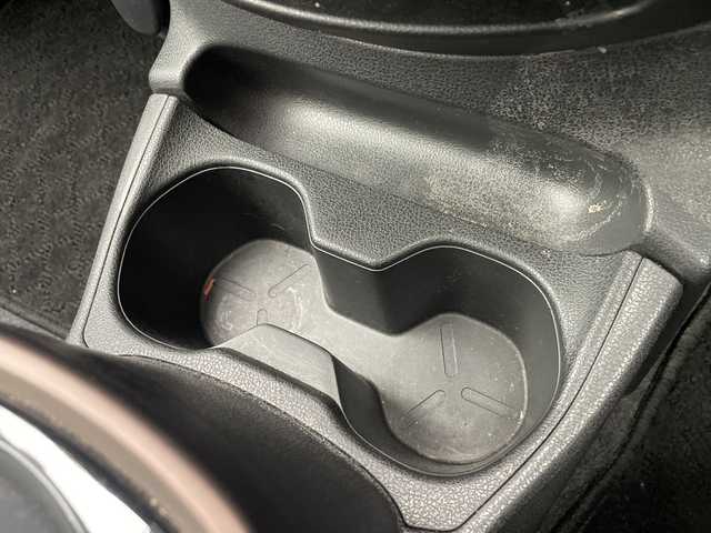 日産 ノート e－パワー メダリスト 沖縄県 2020(令2)年 2.3万km ブリリアントシルバー 社外ナビ(CN-B301B)　/Bluetooth/アラウンドビューモニター　/デジタルインナーミラー　/クルーズコントロール　/ハーフレザーシート/プッシュスタート　/スマートキー/スペアキー　/コーナーセンサー　/ＬＥＤヘッドライト　/オートライト/純正15インチアルミホイール/純正フロアマット/保証書/取扱説明書