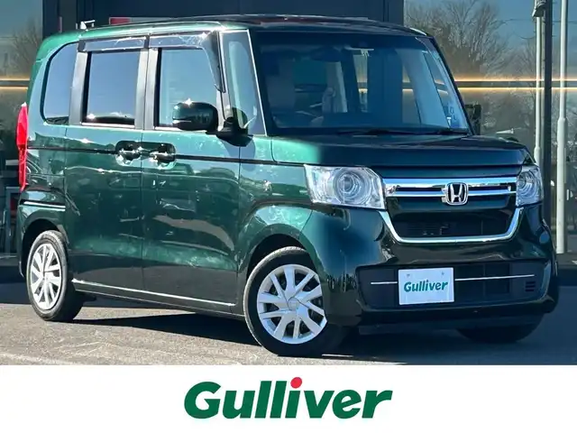 ホンダ Ｎ ＢＯＸ L 栃木県 2022(令4)年 1.5万km ブリティッシュグリーンP ホンダセンシング/・衝突軽減ブレーキ/・歩行者事故低減ステアリング/・路外逸脱抑制機能/・アダプティブクルーズコントロール/・車線維持支援システム/・標識認識機能/・先行車発進お知らせ機能/・オートハイビーム/・パーキングセンサーシステム/純正8インチSDナビ/・フルセグTV/・CD/DVD/BT/・SD/AM.FM/バックカメラ/前後純正ドライブレコーダー/両側電動スライドドア/ステアリングスイッチ/電子パーキングブレーキ/ブレーキホールド/D/N席シートヒーター/USBポート/LEDヘッドライト/オートライト/ヘッドライトレベライザー/スマートキー/プッシュスタート/純正フロアマット/ドアバイザー/横滑り防止システム/電動格納ウィンカーミラー
