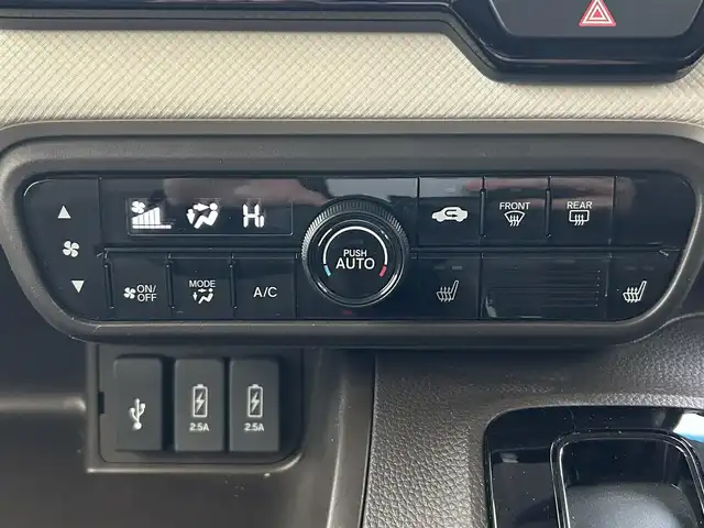 ホンダ Ｎ ＢＯＸ L 栃木県 2022(令4)年 1.5万km ブリティッシュグリーンP ホンダセンシング/・衝突軽減ブレーキ/・歩行者事故低減ステアリング/・路外逸脱抑制機能/・アダプティブクルーズコントロール/・車線維持支援システム/・標識認識機能/・先行車発進お知らせ機能/・オートハイビーム/・パーキングセンサーシステム/純正8インチSDナビ/・フルセグTV/・CD/DVD/BT/・SD/AM.FM/バックカメラ/前後純正ドライブレコーダー/両側電動スライドドア/ステアリングスイッチ/電子パーキングブレーキ/ブレーキホールド/D/N席シートヒーター/USBポート/LEDヘッドライト/オートライト/ヘッドライトレベライザー/スマートキー/プッシュスタート/純正フロアマット/ドアバイザー/横滑り防止システム/電動格納ウィンカーミラー