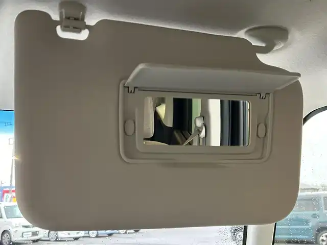 ホンダ Ｎ ＢＯＸ L 栃木県 2022(令4)年 1.5万km ブリティッシュグリーンP ホンダセンシング/・衝突軽減ブレーキ/・歩行者事故低減ステアリング/・路外逸脱抑制機能/・アダプティブクルーズコントロール/・車線維持支援システム/・標識認識機能/・先行車発進お知らせ機能/・オートハイビーム/・パーキングセンサーシステム/純正8インチSDナビ/・フルセグTV/・CD/DVD/BT/・SD/AM.FM/バックカメラ/前後純正ドライブレコーダー/両側電動スライドドア/ステアリングスイッチ/電子パーキングブレーキ/ブレーキホールド/D/N席シートヒーター/USBポート/LEDヘッドライト/オートライト/ヘッドライトレベライザー/スマートキー/プッシュスタート/純正フロアマット/ドアバイザー/横滑り防止システム/電動格納ウィンカーミラー